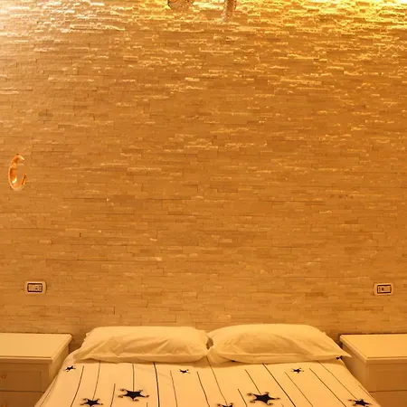 Colored Moon * Verona