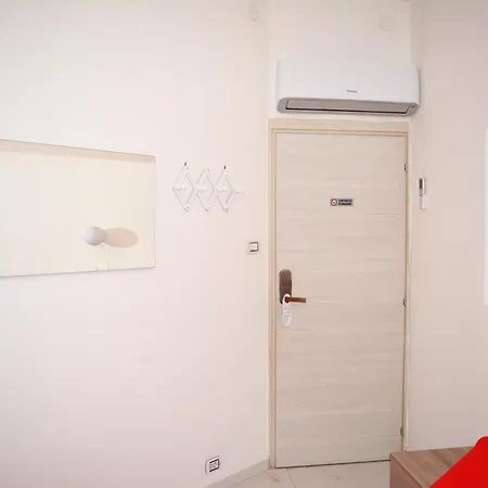 Colored Moon * Verona