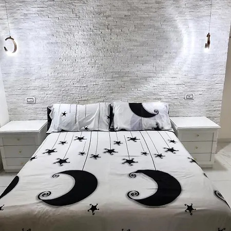 Guest house Colored Moon *