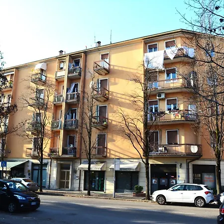 Colored Moon Gasthof *