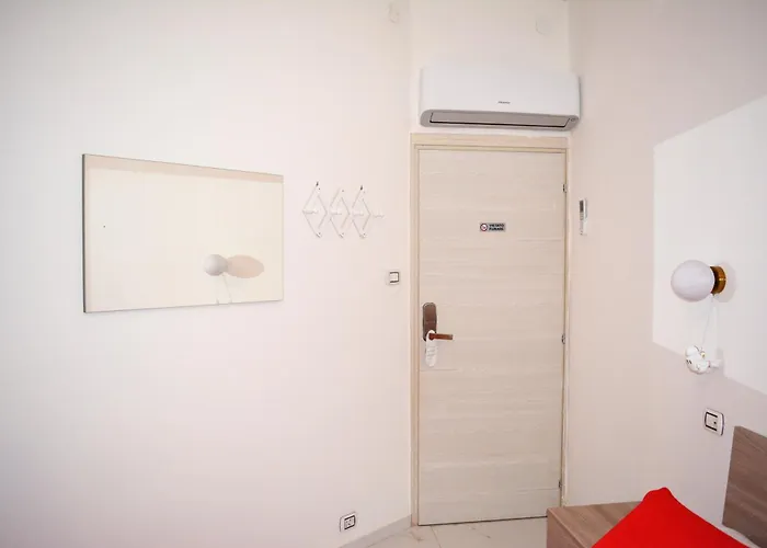 Colored Moon * Verona