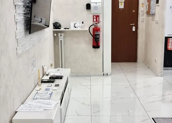 Colored Moon * Verona