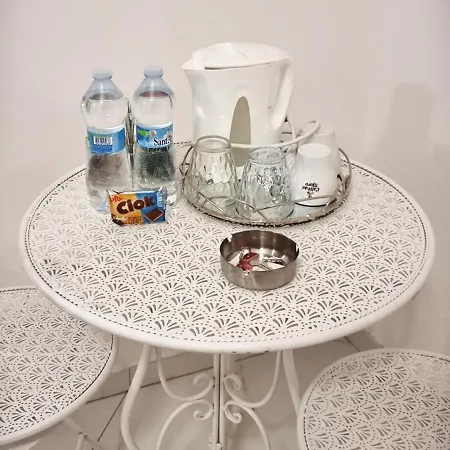 Colored Moon Gæstehus *